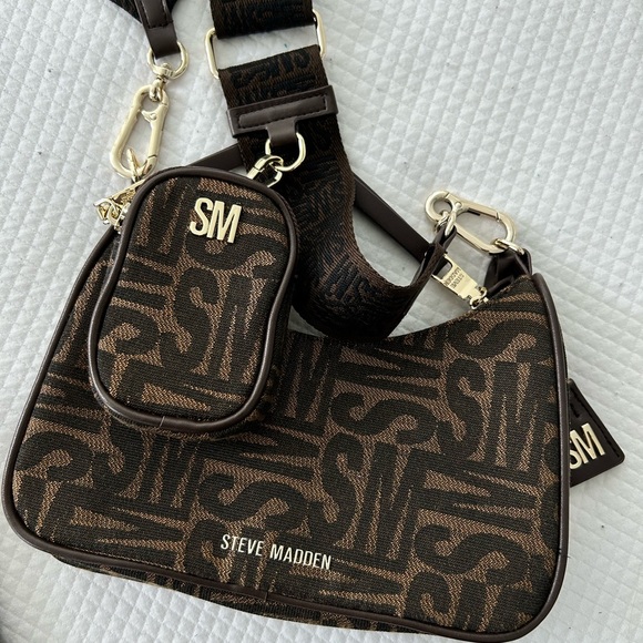 Steve Madden Crossbody Bag - Picture 1 of 4